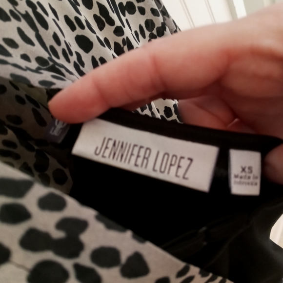 Jennifer Lopez blouse - Picture 5 of 5